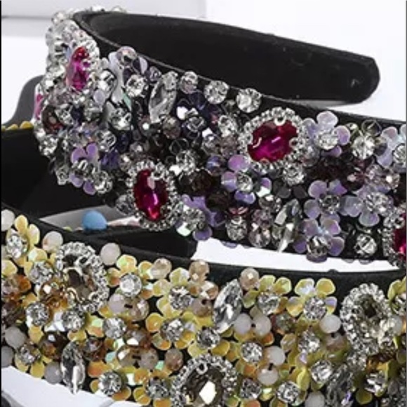 Super Elegant Embellished Headband to Enhance your Casual or Night Our Hair look main image 5